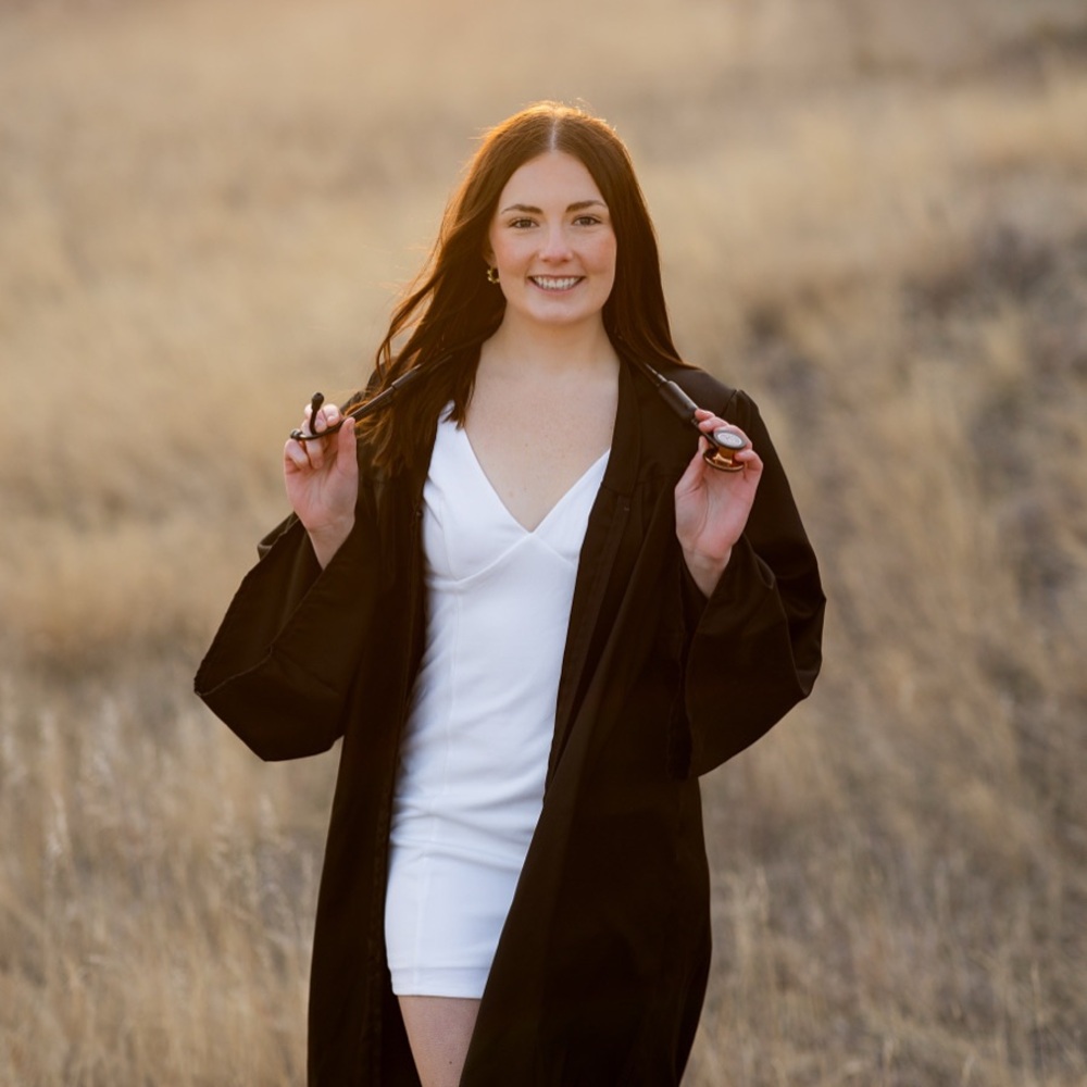 Meet your Posher, Macy